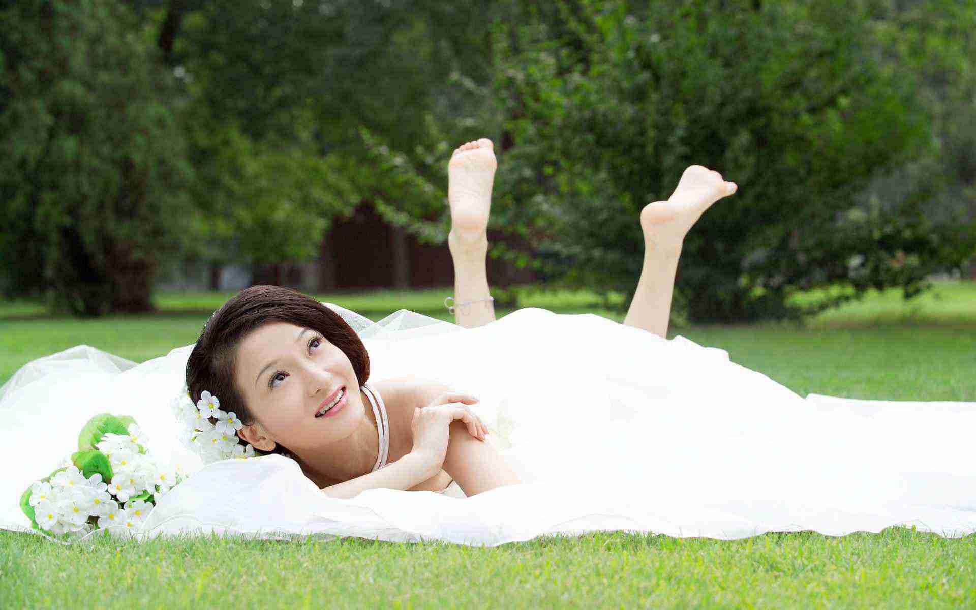 Mistral AI完成17億歐元C輪融資 ASML領投